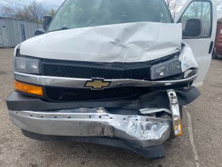 2022 Chevrolet Express Cargo RWD 2500 Regular Wheelbase WT - Primary Damage Straight On Image